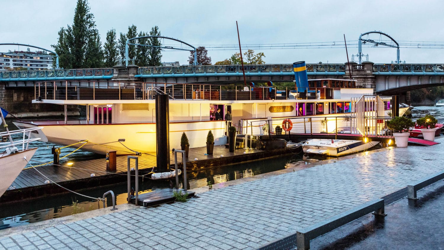 clipper soirée bord de seine