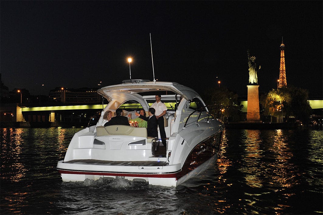 croisière yacht de luxe sur la seine