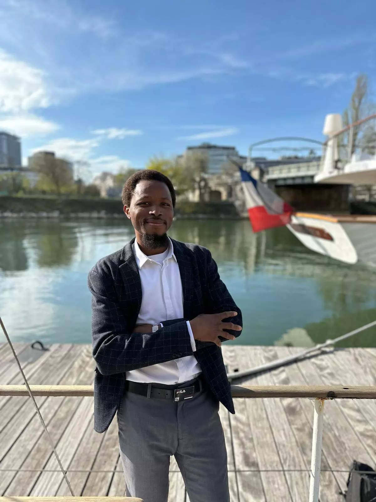 Ladji-paris yacht marina