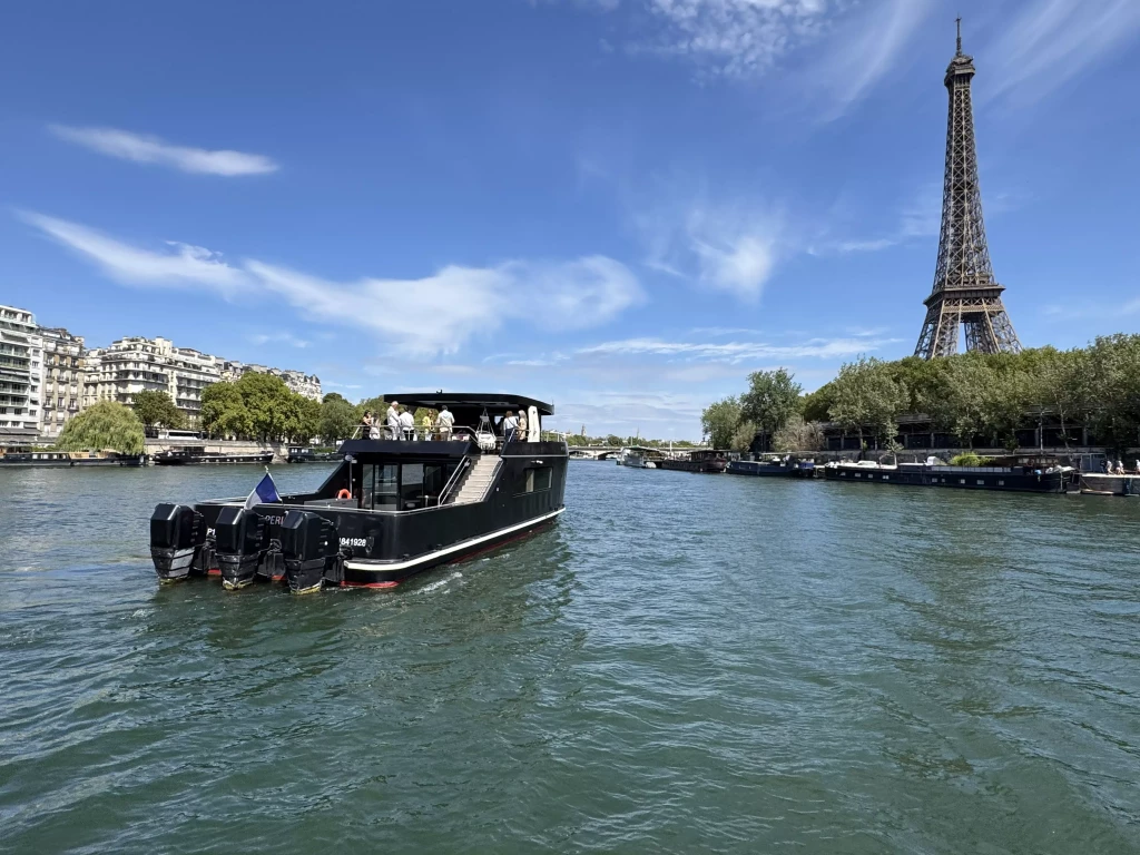 La Perle Noire & La Tour Eiffel 